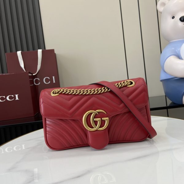 Gucci Marmont Medium Shoulder Bag