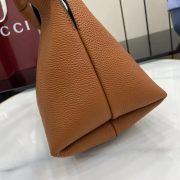 Gucci Softbit Mediun Handle Bag - Image 5