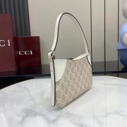 Gucci Emblem Shoulder Bag - Image 2