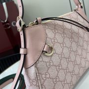 Gucci Emblem Small Shoulder Bag - Image 4