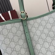 Gucci Emblem Large Tote Bag - Image 5