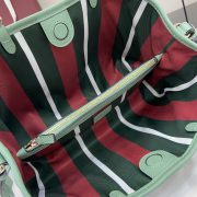 Gucci Emblem Medium Tote Bag - Image 7