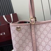 Gucci Emblem Large Tote Bag - Image 6