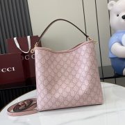Gucci Emblem Medium Bucket Bag - Image 3