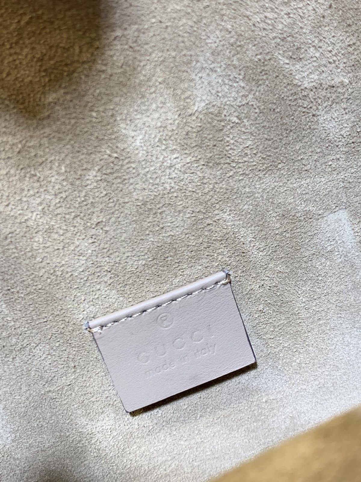Gucci Dionysus Medium Shoulder Bag - Image 9
