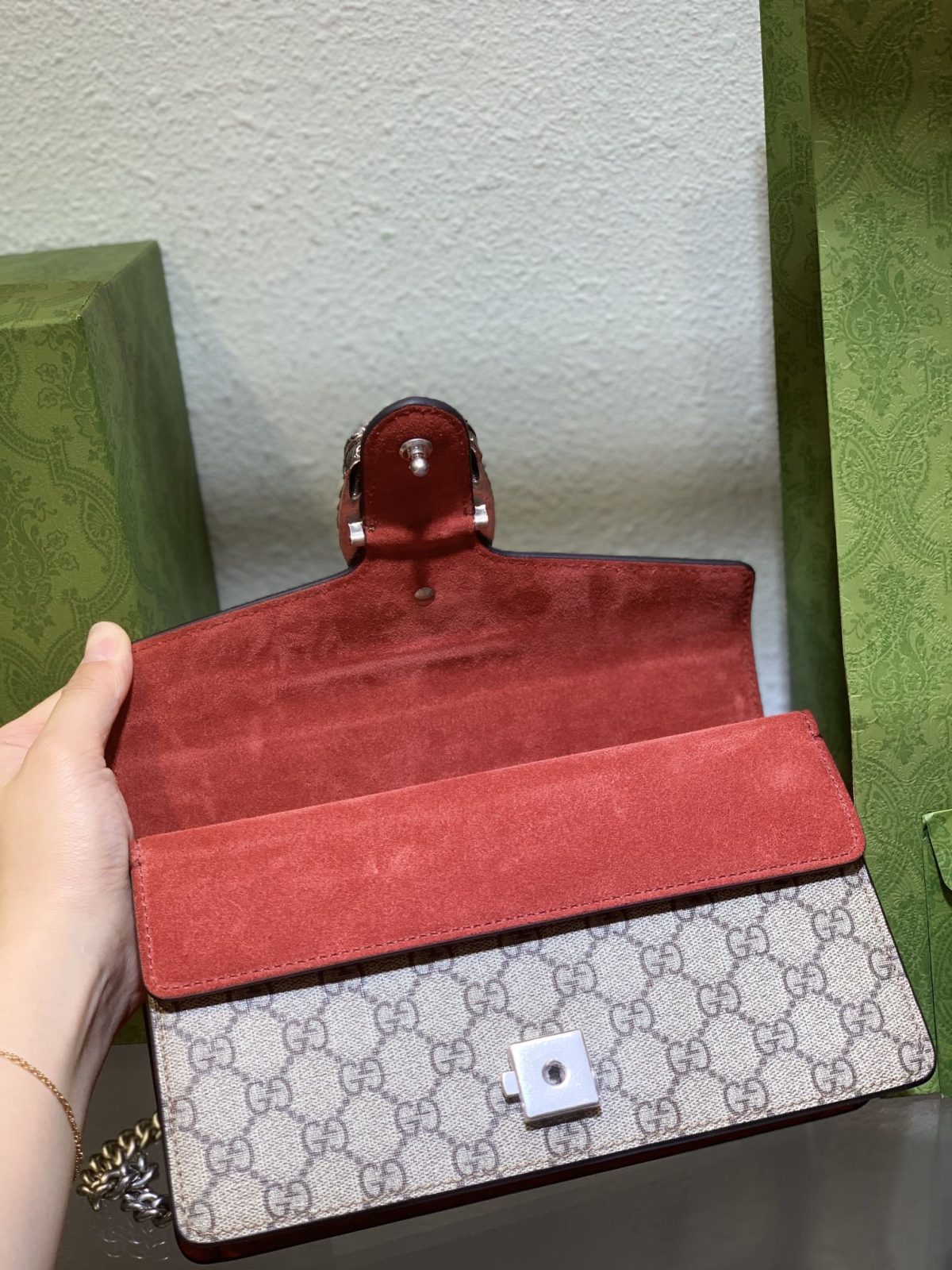 Gucci Dionysus Medium Shoulder Bag - Image 7