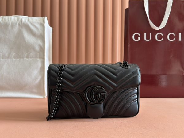 Gucci Marmont Medium Bag