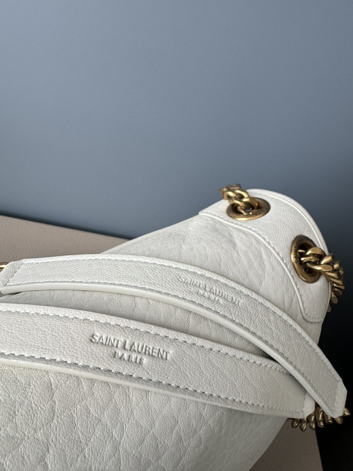 Yves Saint Laurent Niki Medium Bag - Image 5