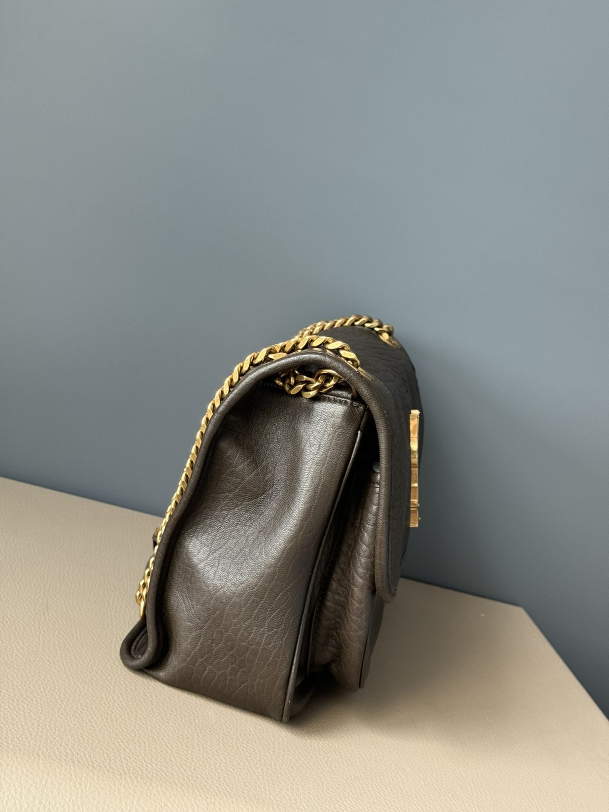 Yves Saint Laurent Niki Medium Bag - Image 3