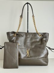 Yves Saint Laurent Jamie 4.3 Large Pochon