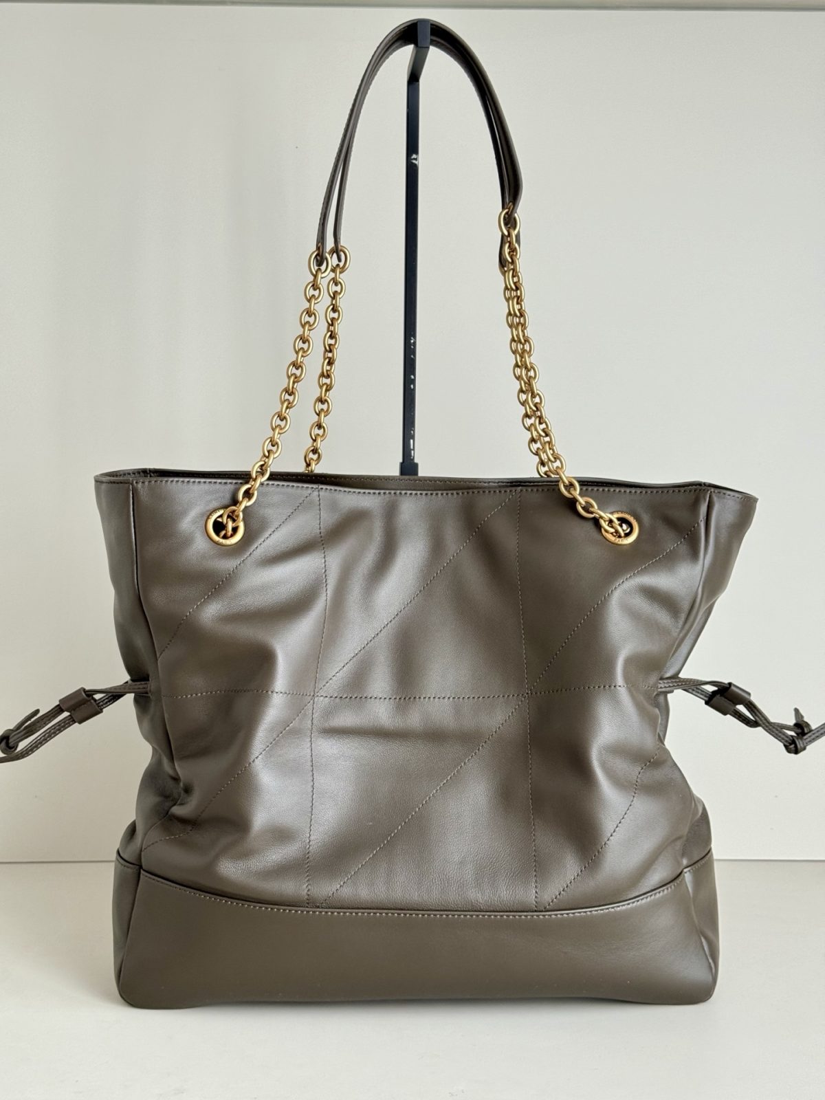 Yves Saint Laurent Jamie 4.3 Large Pochon - Image 5