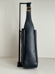 Yves Saint Laurent LE5A7 Large Hobo Bag - Image 3