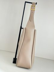 Yves Saint Laurent LE5A7 Large Hobo Bag - Image 2