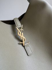 Yves Saint Laurent LE5A7 Large Hobo Bag - Image 4
