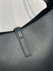 Yves Saint Laurent LE5A7 Small Hobo Bag - Image 4