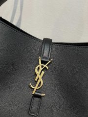 Yves Saint Laurent LE5A7 Small Hobo Bag - Image 3