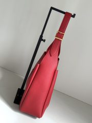 Yves Saint Laurent LE5A7 Small Hobo Bag - Image 6