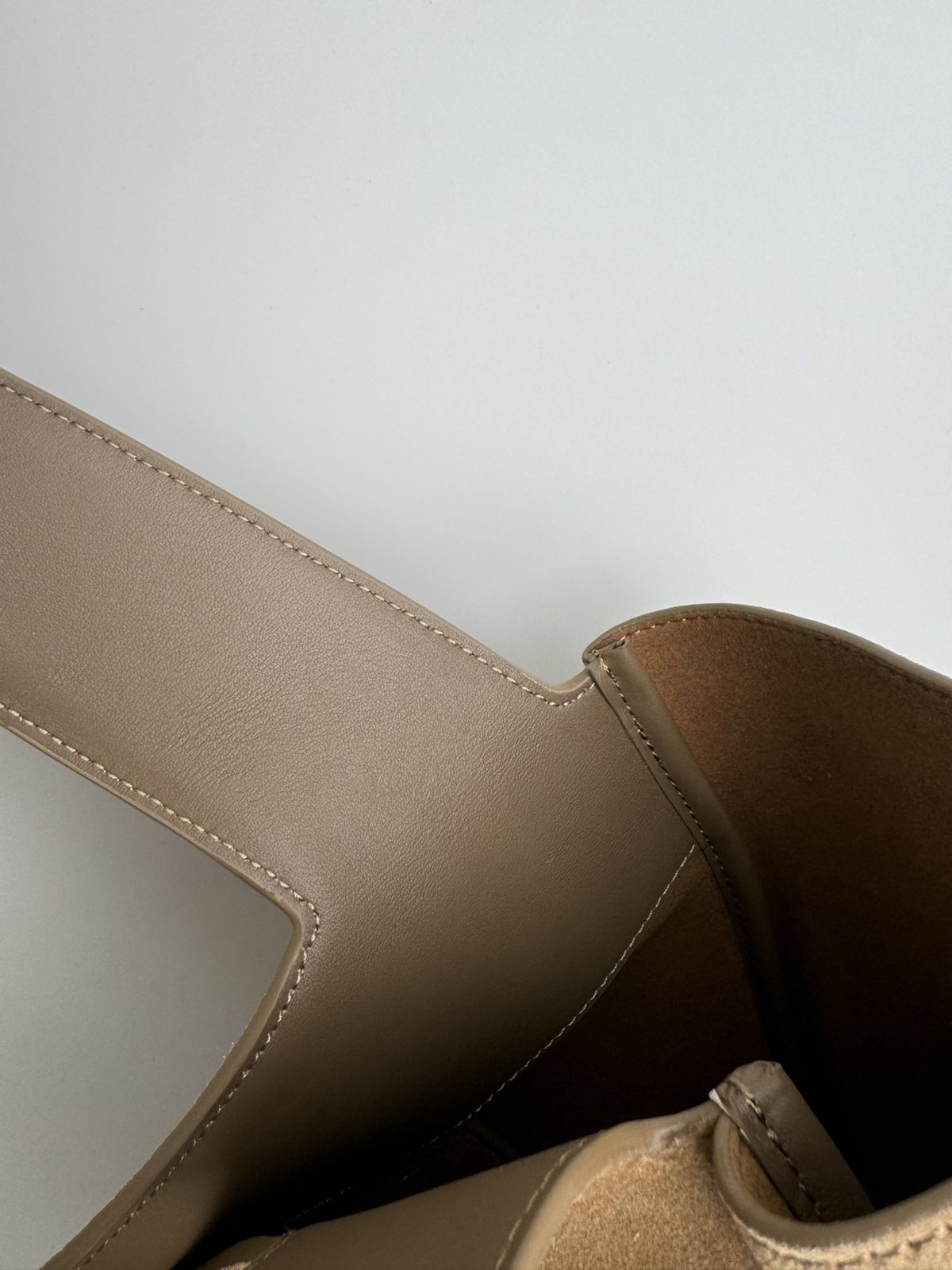 Yves Saint Laurent LE5A7 Bea In Suede - Image 7