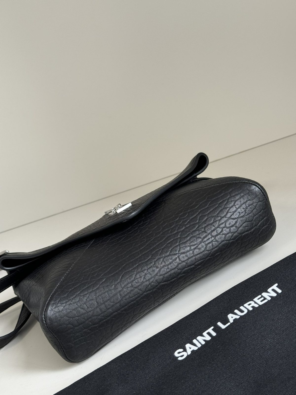 Yves Saint Laurent Cassandre Envelope Messenger In Lambskin - Image 3