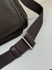 Yves Saint Laurent Niki Small Shoulder Bag - Image 6