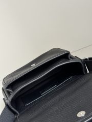 Yves Saint Laurent Niki Small Shoulder Bag - Image 6