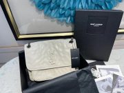 Yves Saint Laurent Niki Medium Chain Bag