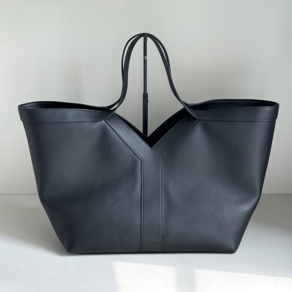 Yves Saint Laurent Y Tote