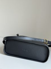 Yves Saint Laurent Y Bucket Bag - Image 6