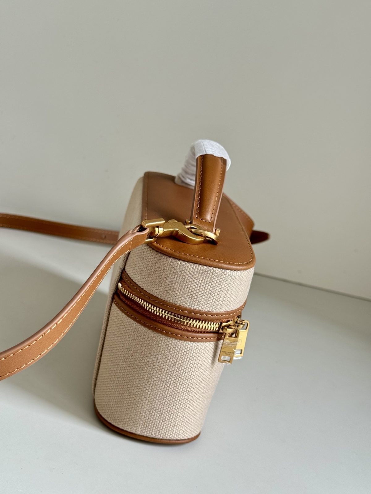 Yves Saint Laurent Gaby Mini Vanity Bag - Image 3