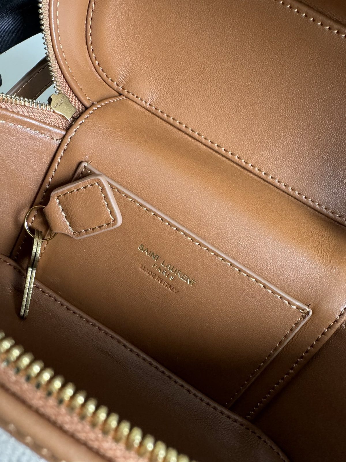 Yves Saint Laurent Gaby Mini Vanity Bag - Image 9