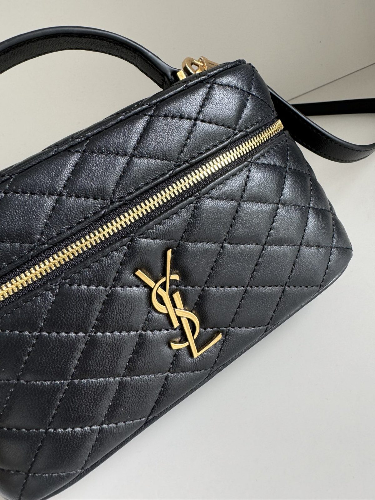 Yves Saint Laurent Gaby Mini Vanity Bag - Image 2