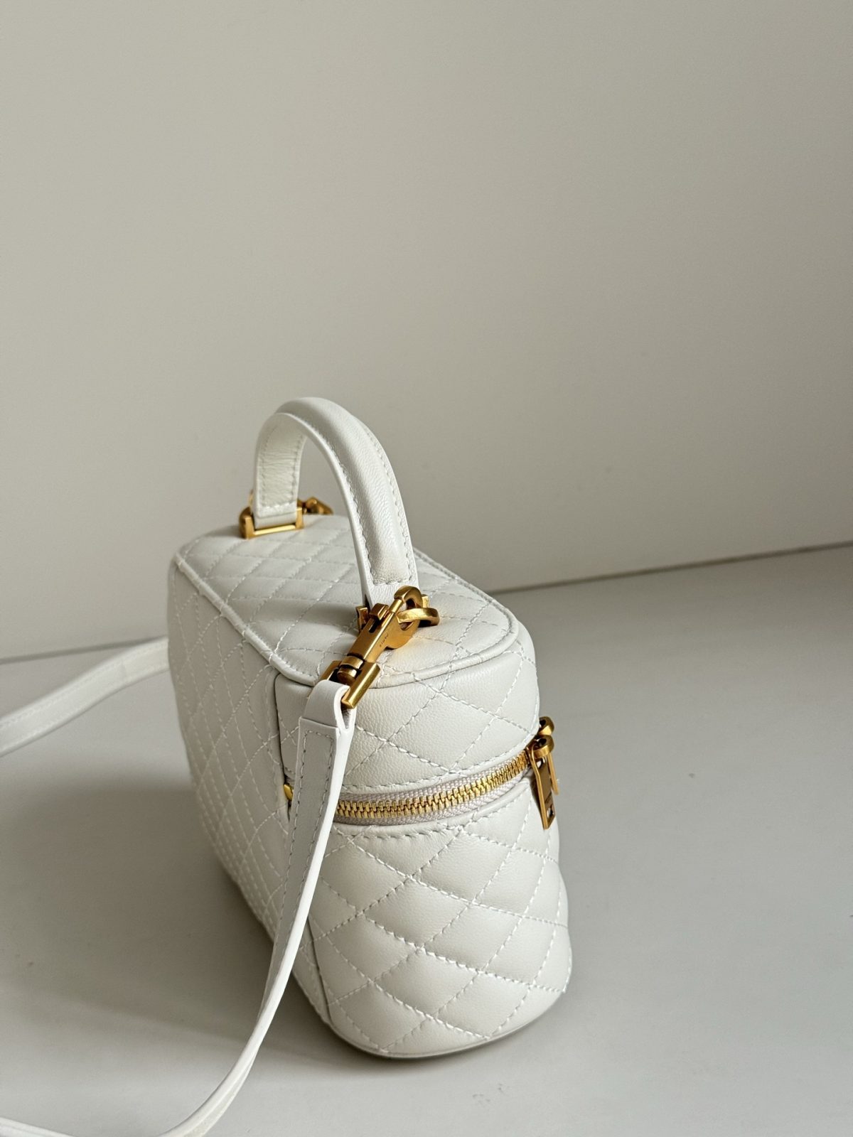 Yves Saint Laurent Gaby Mini Vanity Bag - Image 3