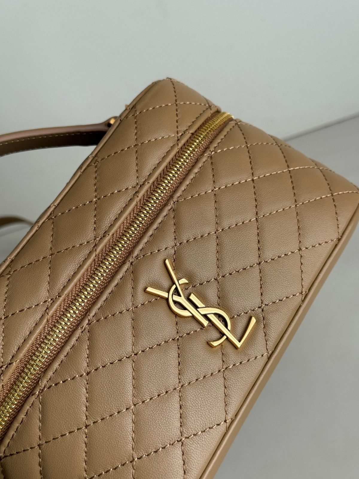 Yves Saint Laurent Gaby Mini Vanity Bag - Image 2