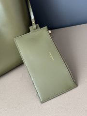 Yves Saint Laurent LE37 Bucket Bag - Image 7