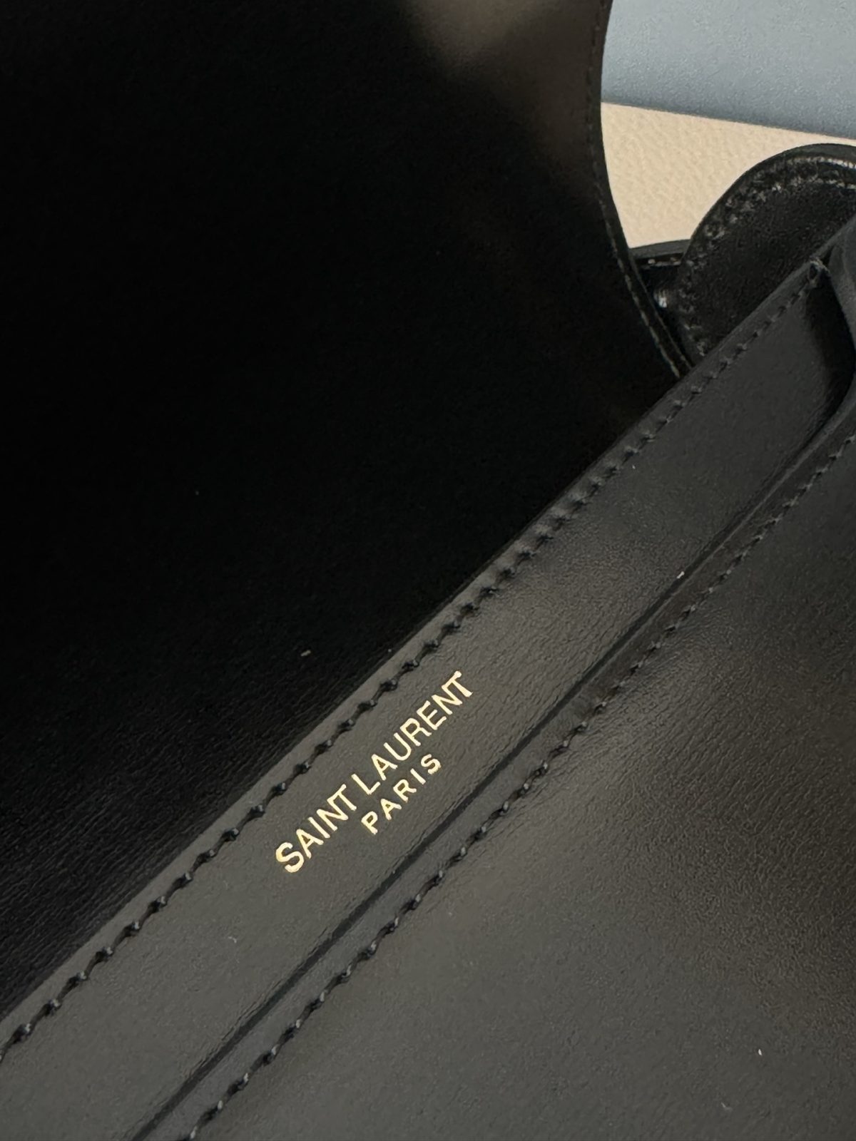 Yves Saint Laurent Voltaire Crossbody Bag - Image 9