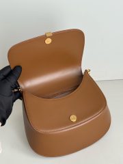 Yves Saint Laurent Voltaire Top Handle Bag - Image 9