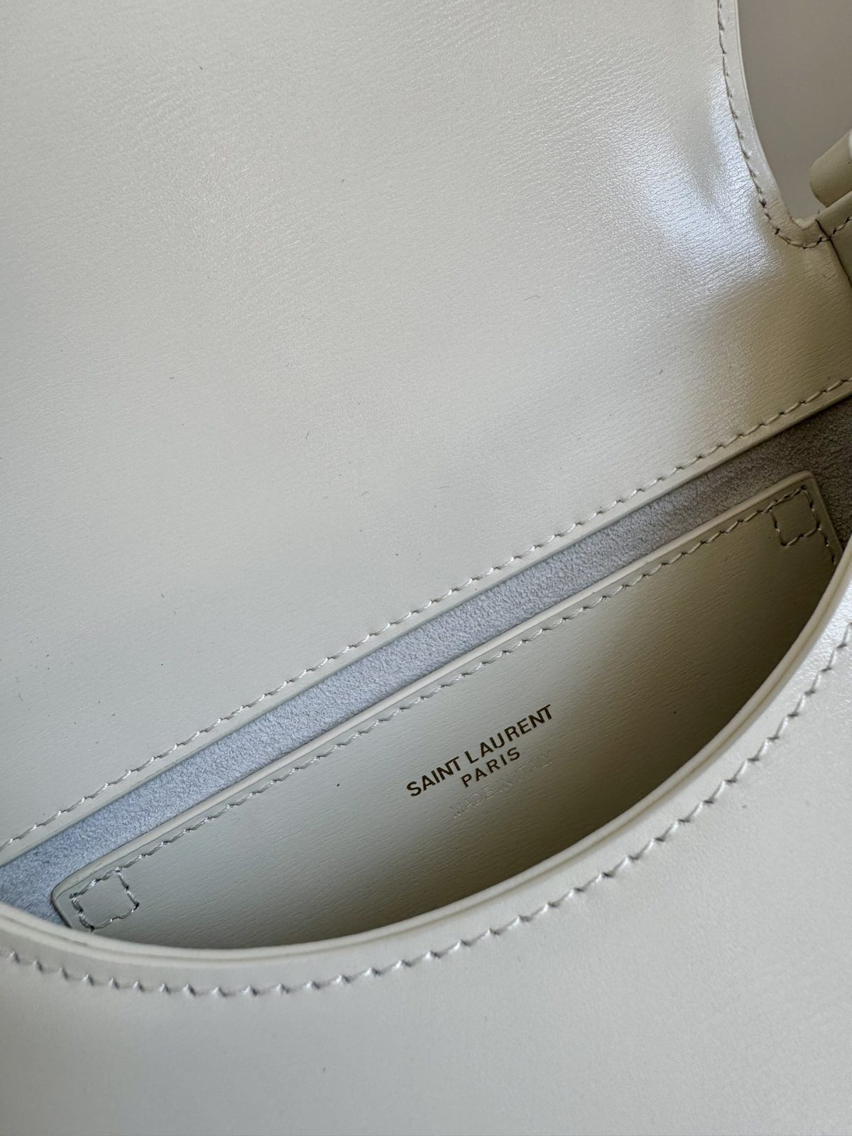 Yves Saint Laurent Voltaire Top Handle Bag - Image 9