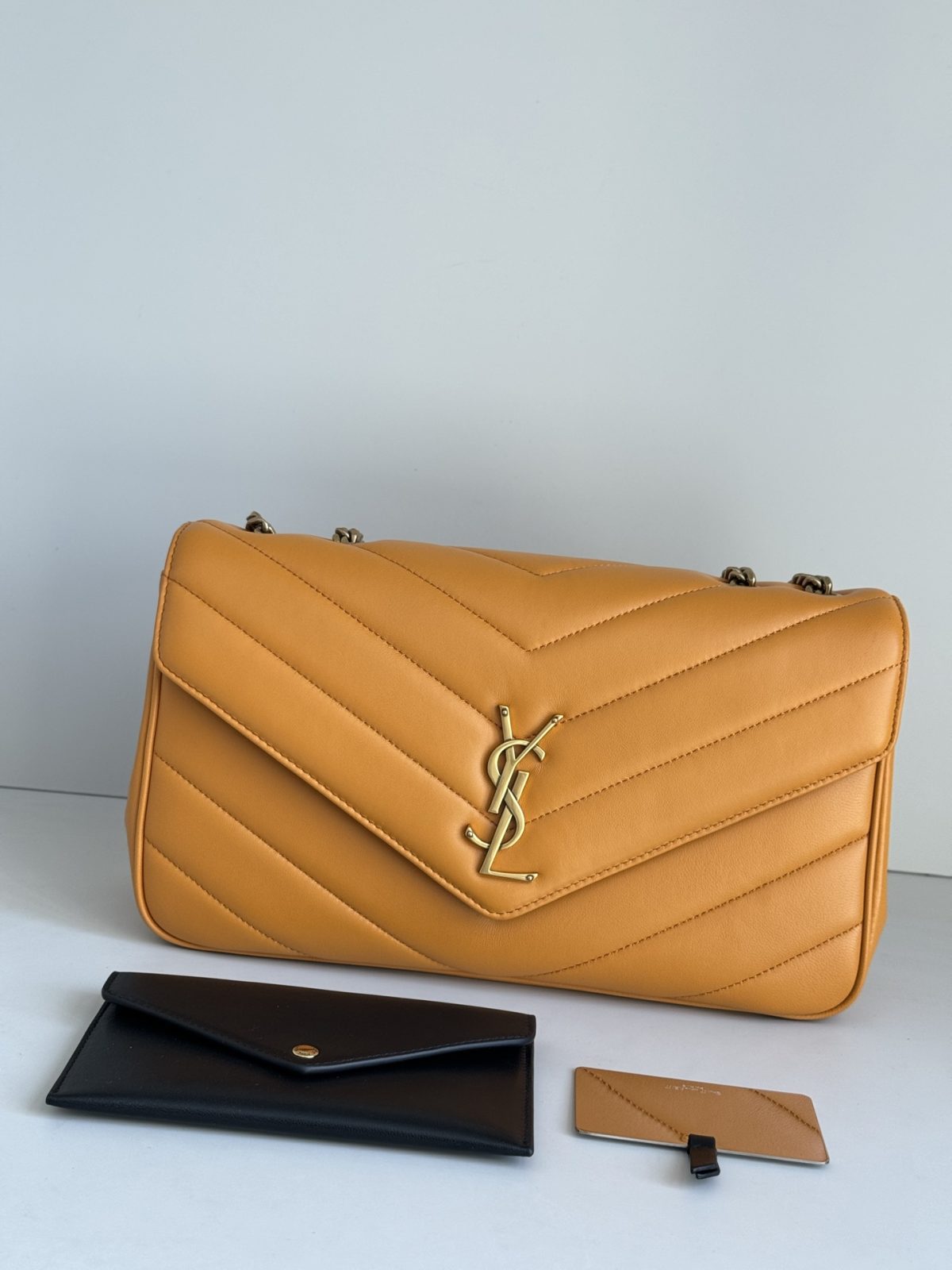 Yves Saint Laurent LouLou Medium Chain Bag - Image 1