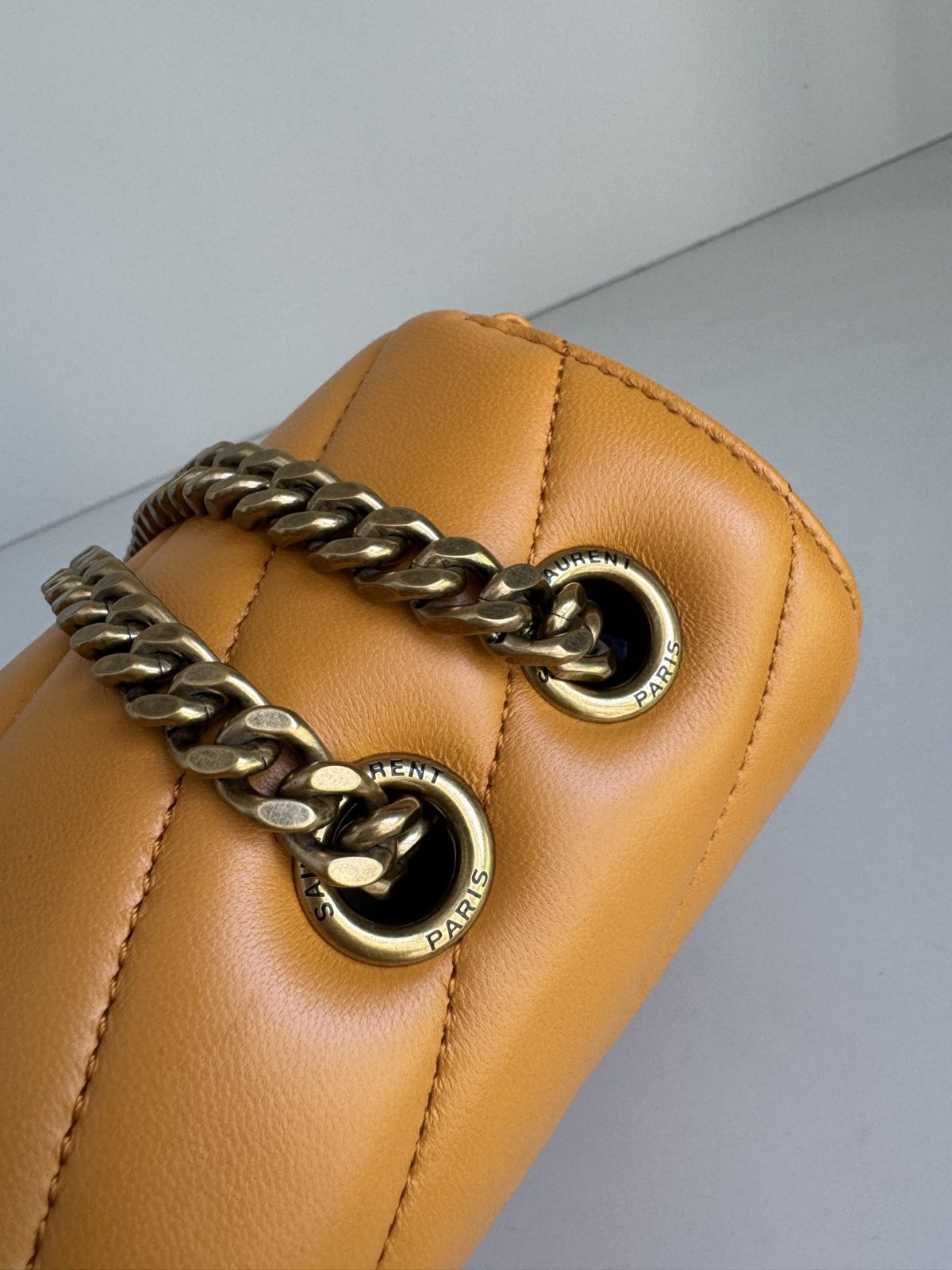 Yves Saint Laurent LouLou Medium Chain Bag - Image 4