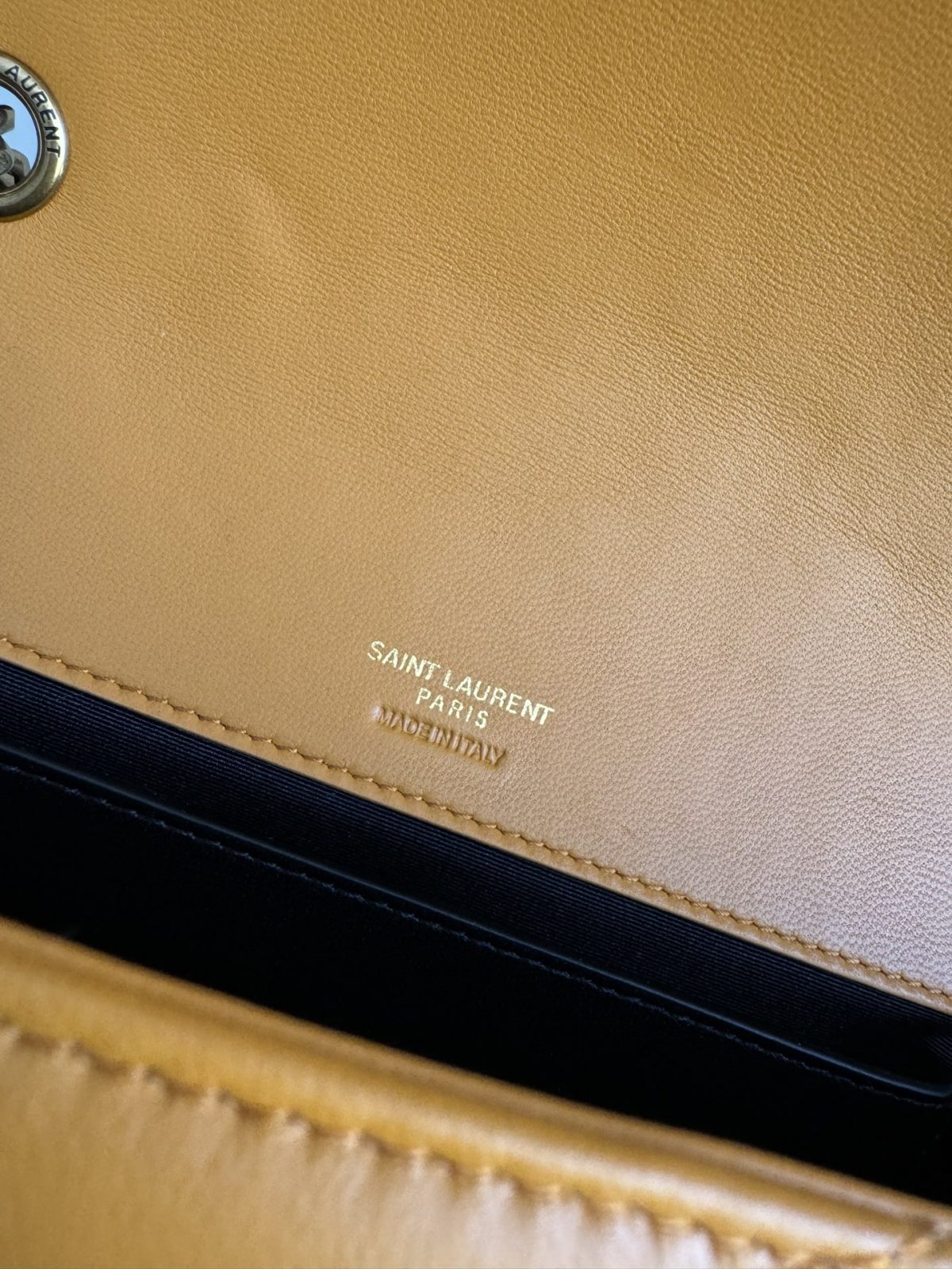 Yves Saint Laurent LouLou Medium Chain Bag - Image 7