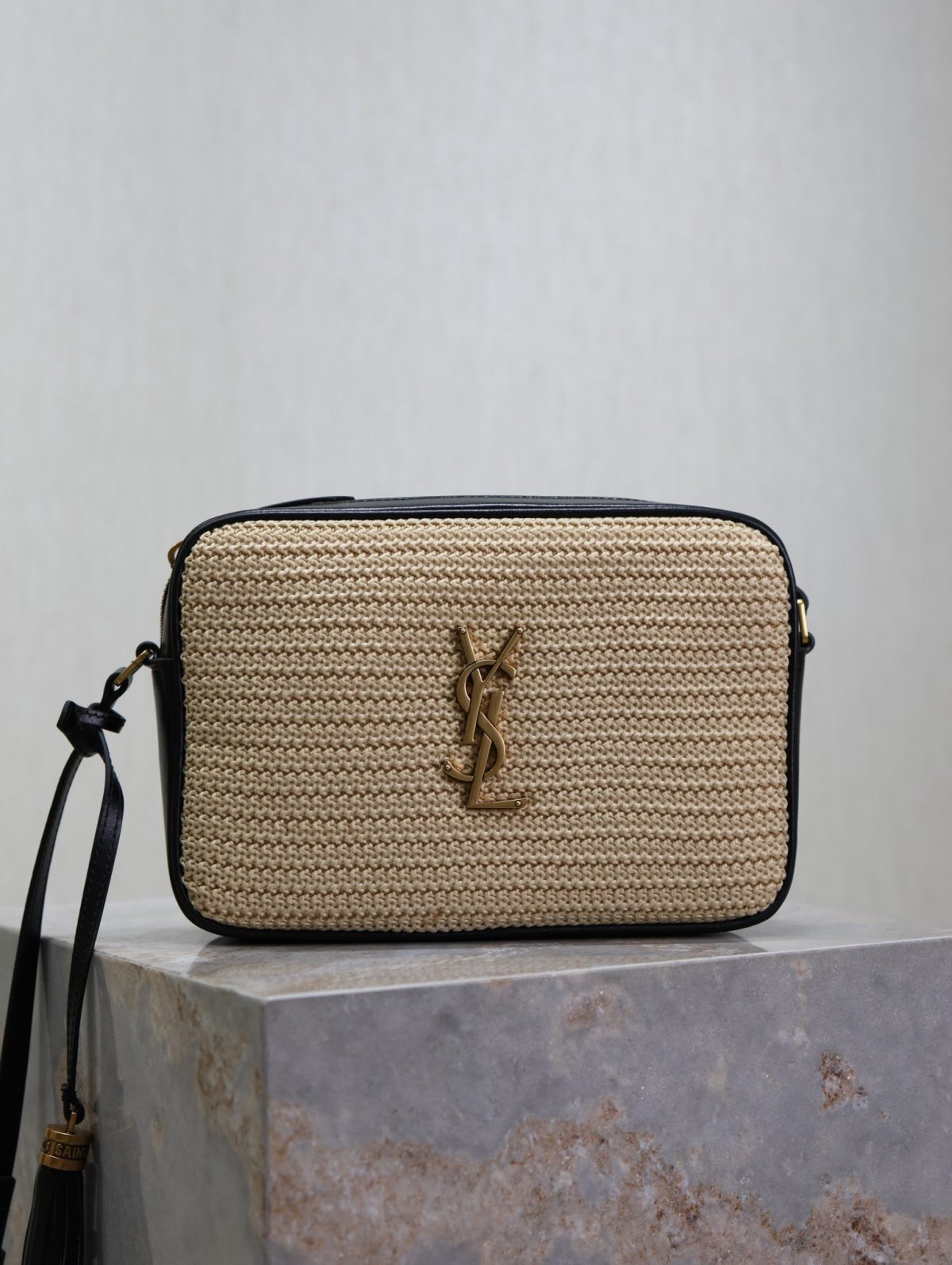 Yves Saint Laurent Lou Camera bag - Image 1