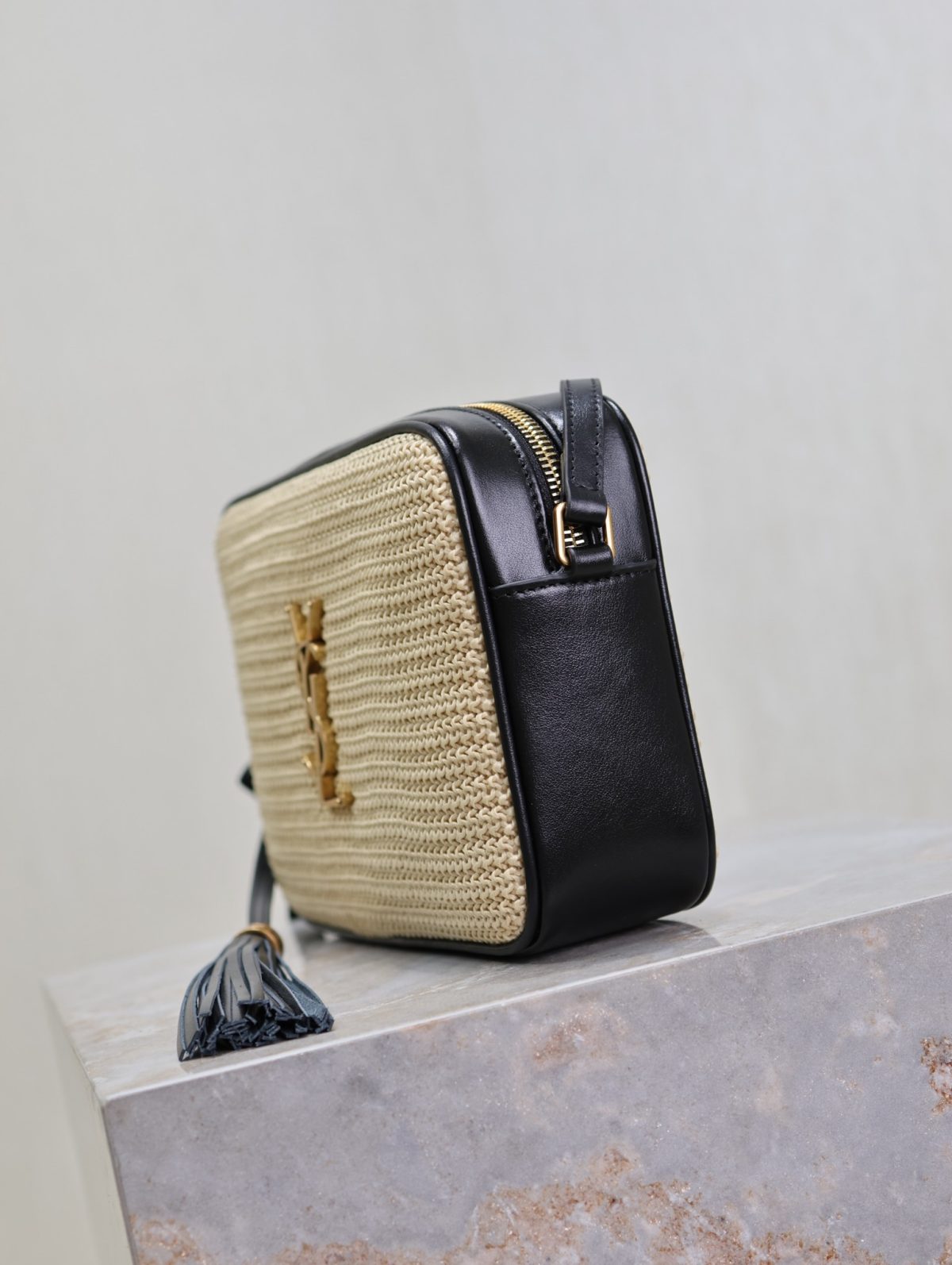 Yves Saint Laurent Lou Camera bag - Image 5
