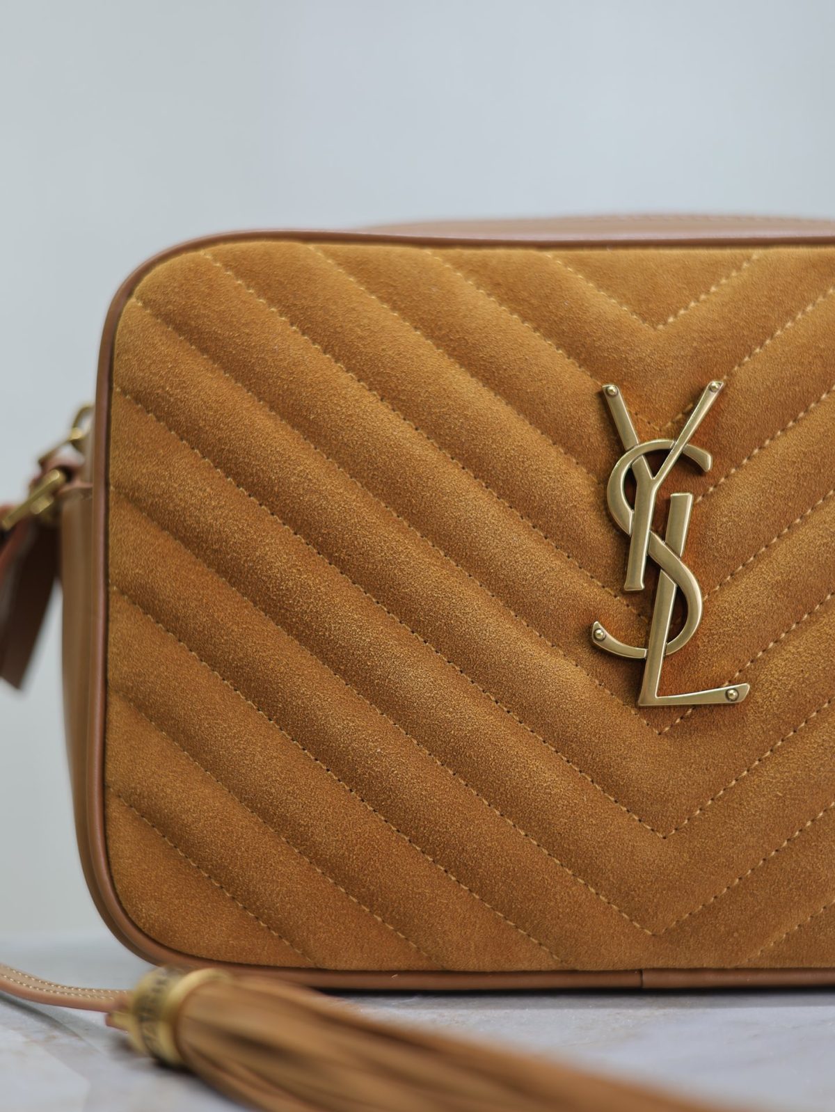 Yves Saint Laurent Lou Camera bag In Suede - Image 2
