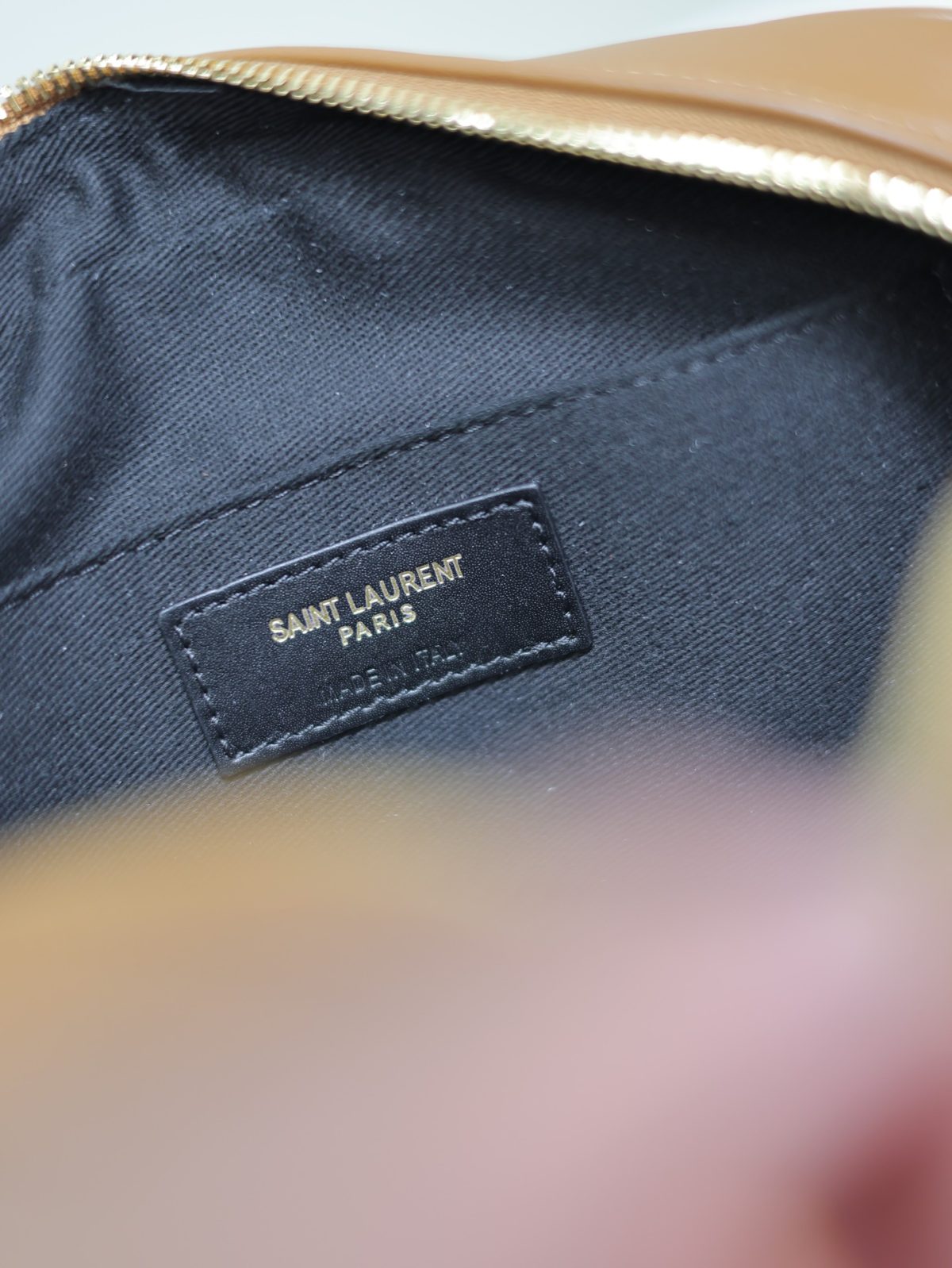 Yves Saint Laurent Lou Camera bag In Suede - Image 9