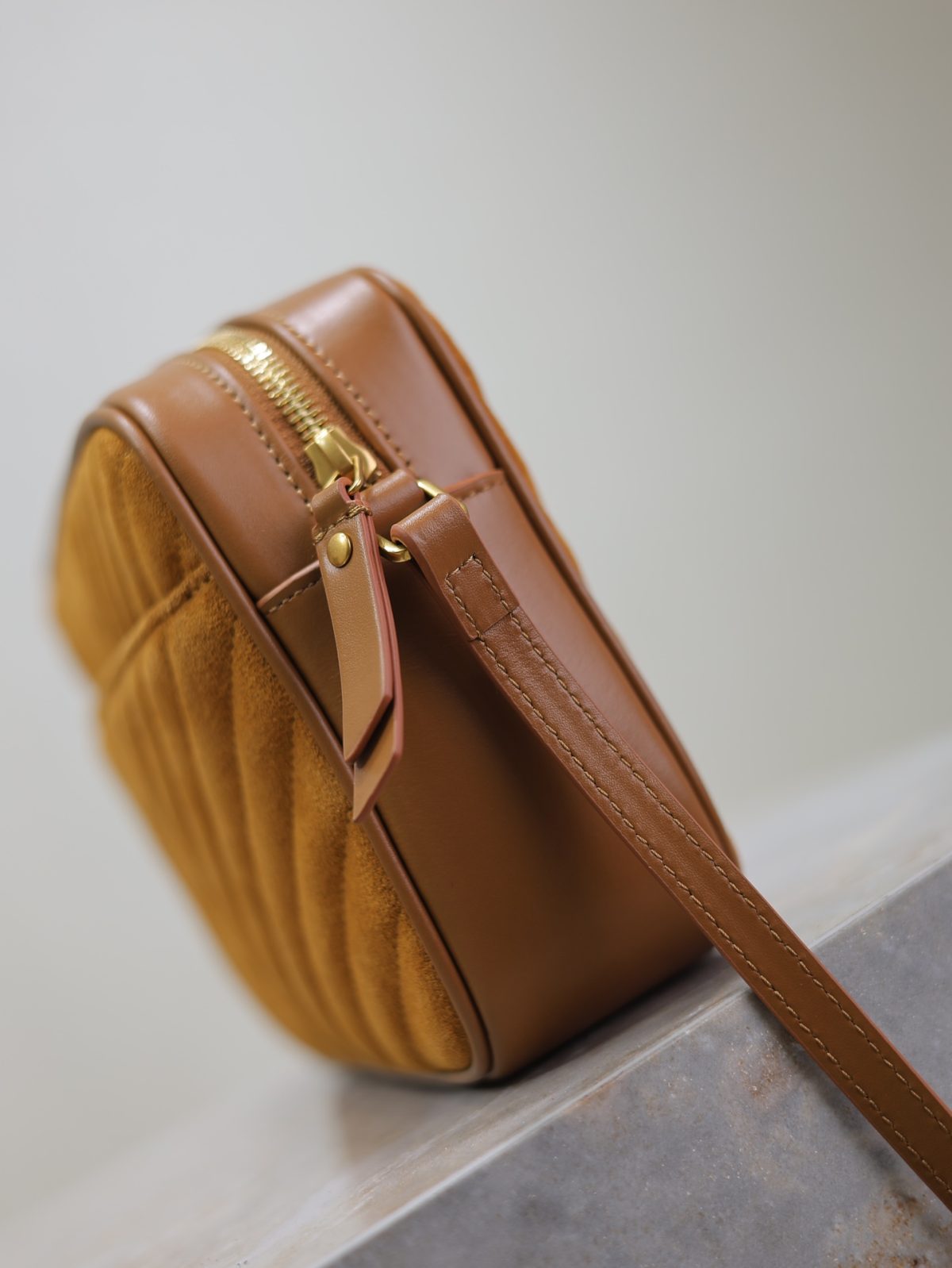 Yves Saint Laurent Lou Camera bag In Suede - Image 8