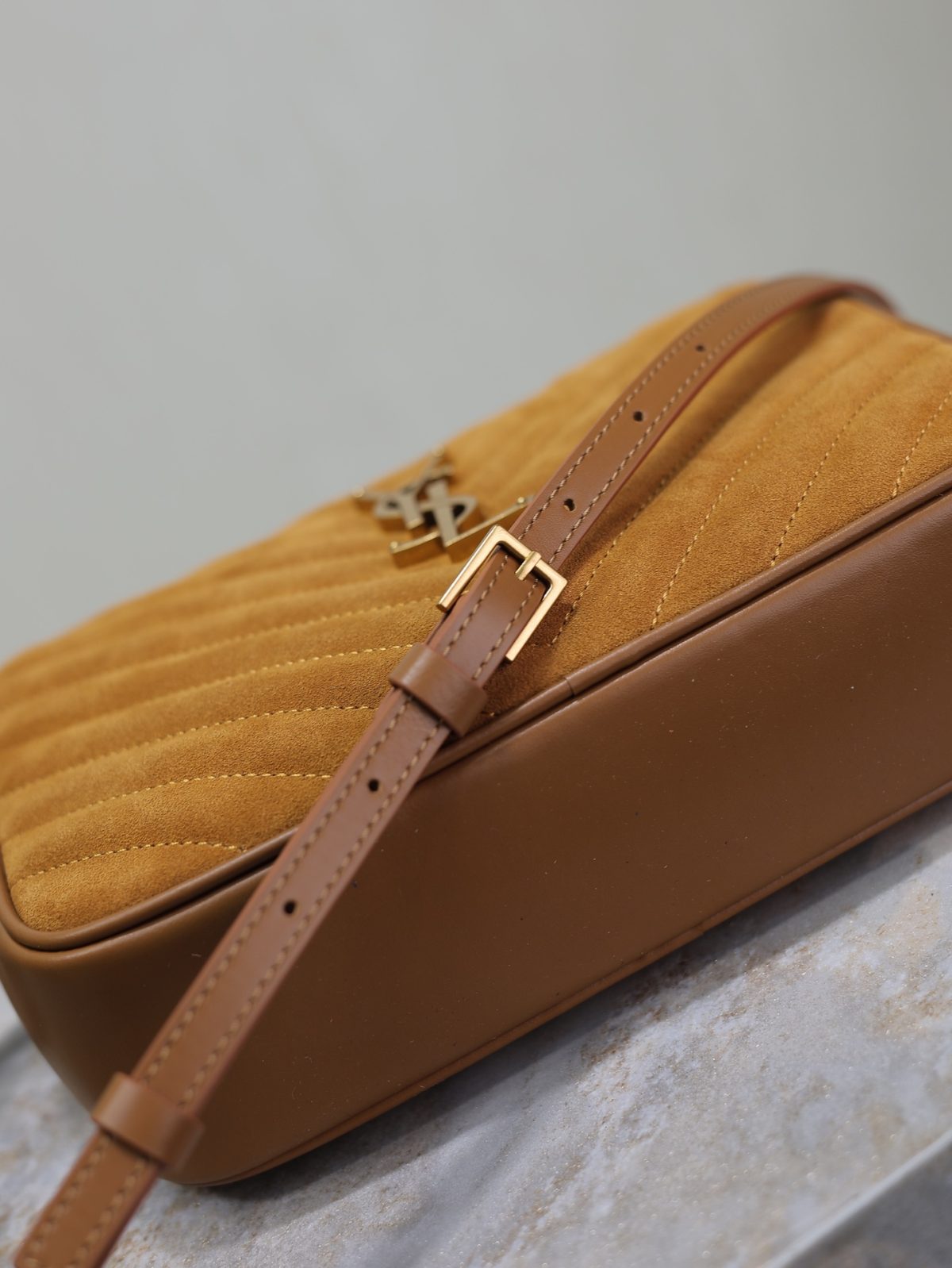 Yves Saint Laurent Lou Camera bag In Suede - Image 6