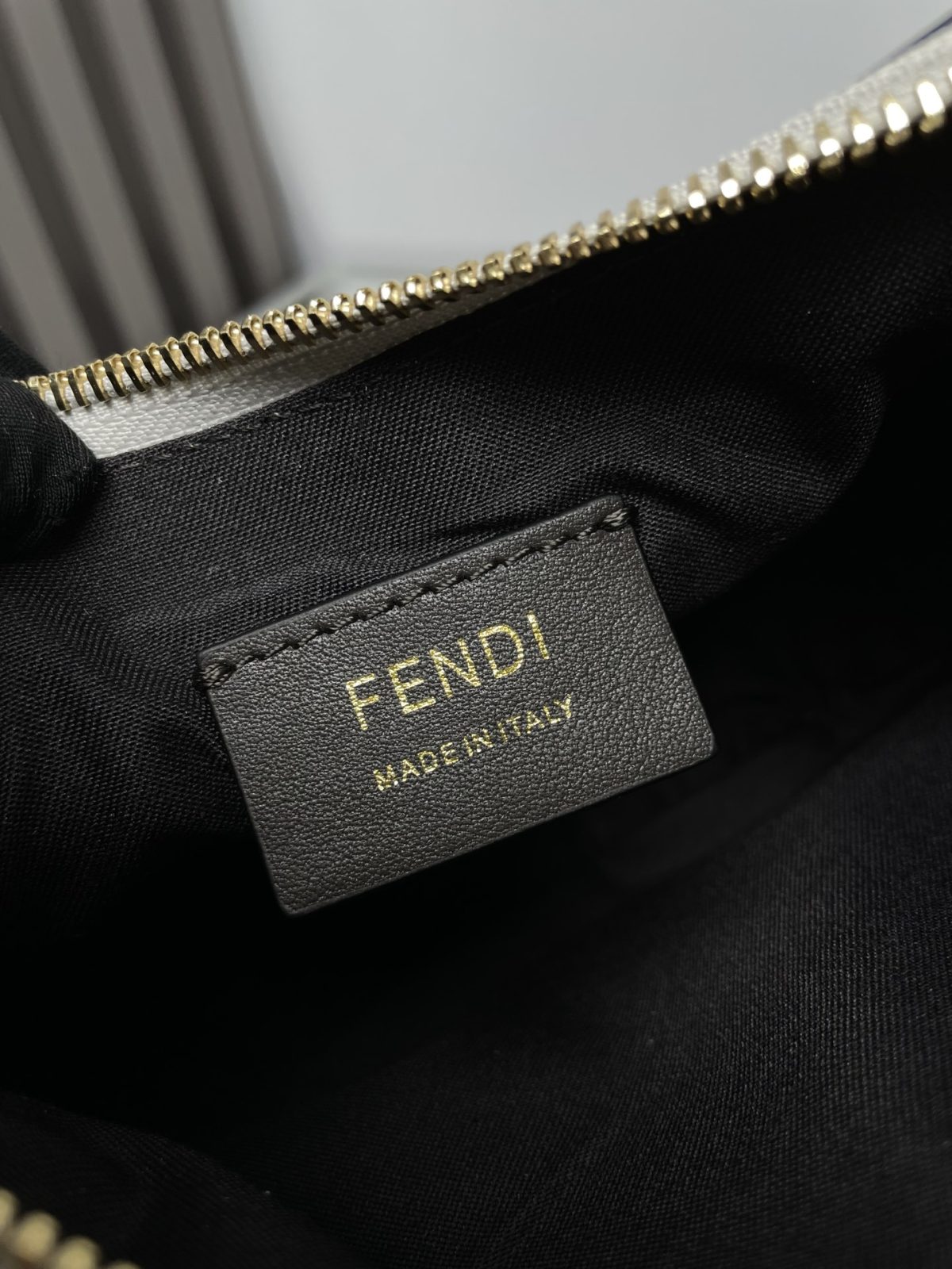 Fendi Graphy Small Hobo Bag - Image 8