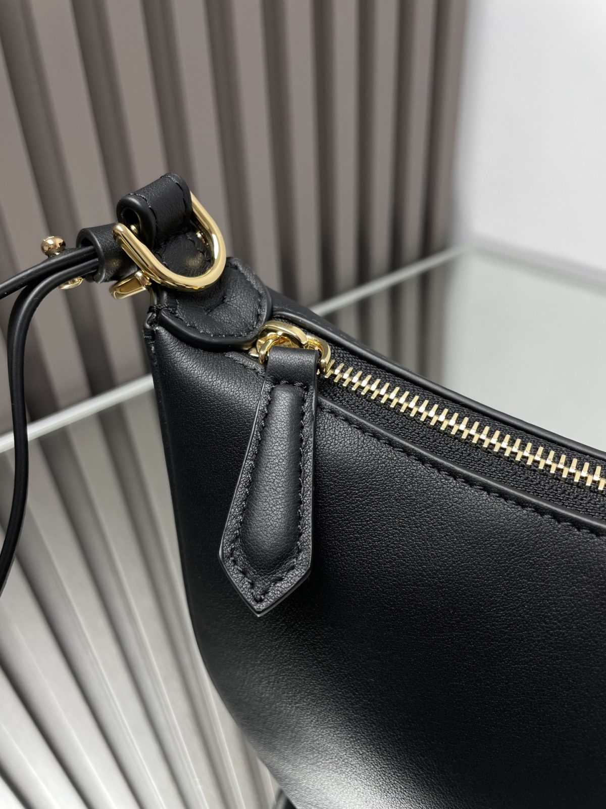 Fendi Graphy Small Hobo Bag - Image 5