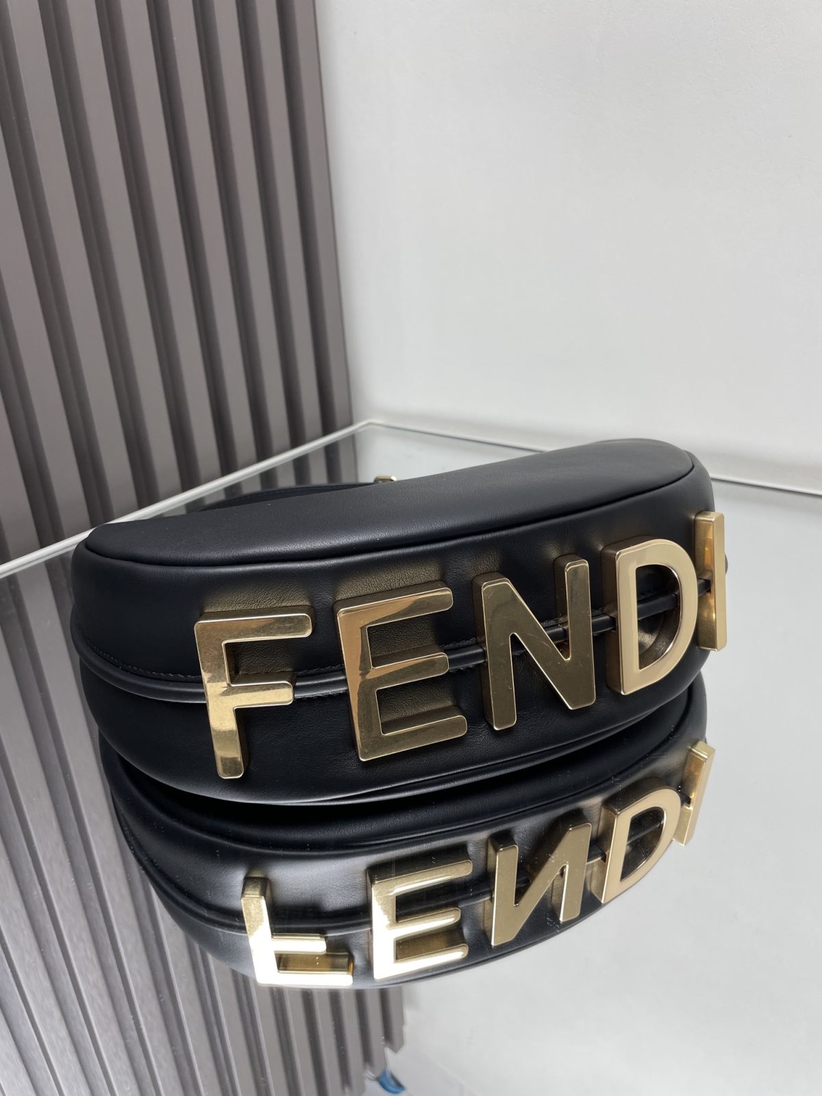 Fendi Graphy Medium Hobo Bag - Image 6