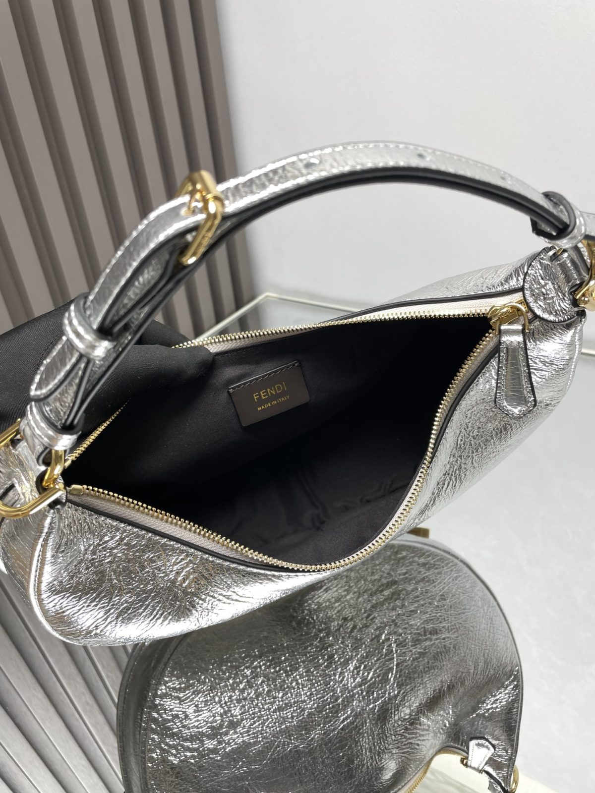 Fendi Graphy Medium Hobo Bag - Image 6